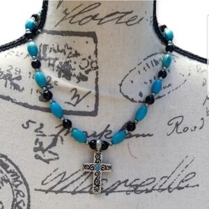 SANTA FE PEWTER CROSS PENDANT & TURQUOISE BEADED NECKLACE